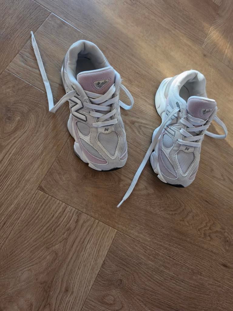 New balance 32., Schoentjes, Meisje, Ophalen of Verzenden, Zo goed als nieuw