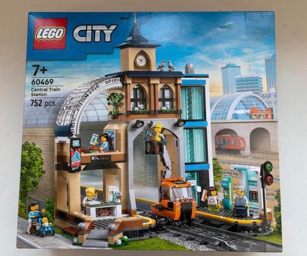 Lego City Central Train Station 60469 Nieuw in doos!, Kinderen en Baby's, Speelgoed | Duplo en Lego, Lego, City, Denemarken, Nieuw