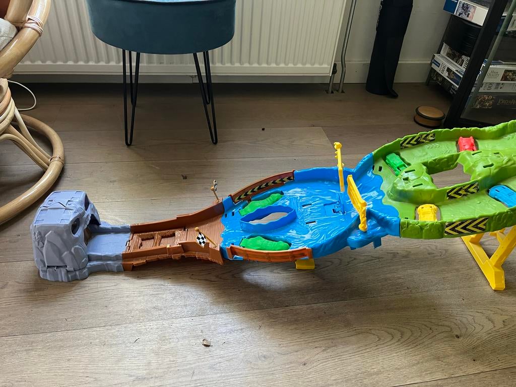 Hot Wheels Monster Trucks Wreckin' Raceway Racebaan, Kinderen en Baby's, Speelgoed | Racebanen, Racebaan, Zelf te bouwen, Ophalen of Verzenden