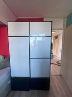 Ikea kast met whiteboard deur en spiegel zijkant, Ophalen, Overige materialen, Gebruikt, 100 tot 150 cm
