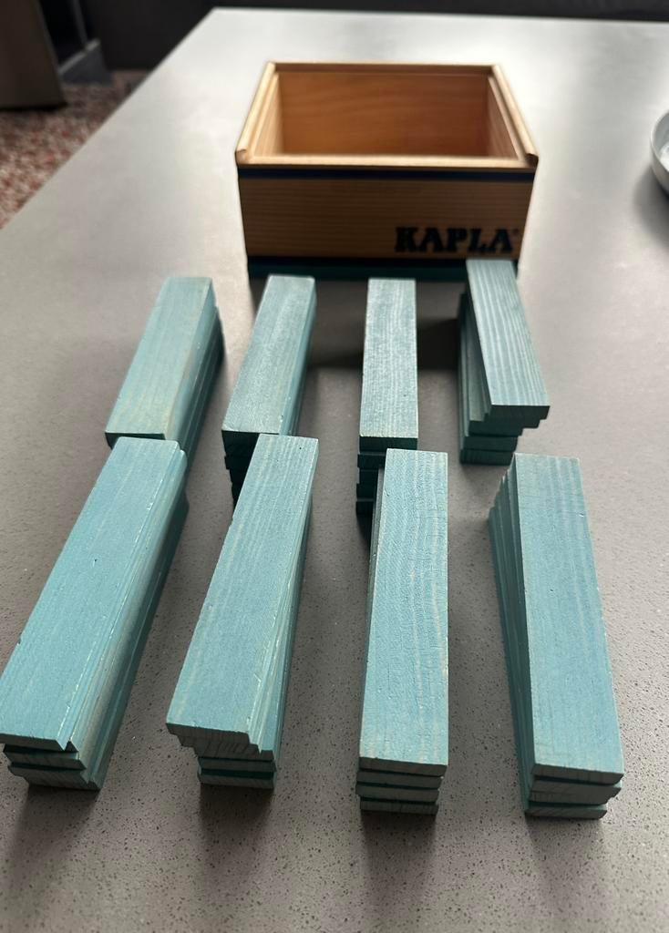Kapla licht blauw 40 stuks - Zo goed als nieuw, Kinderen en Baby's, Speelgoed | Bouwstenen, Ophalen of Verzenden, Zo goed als nieuw