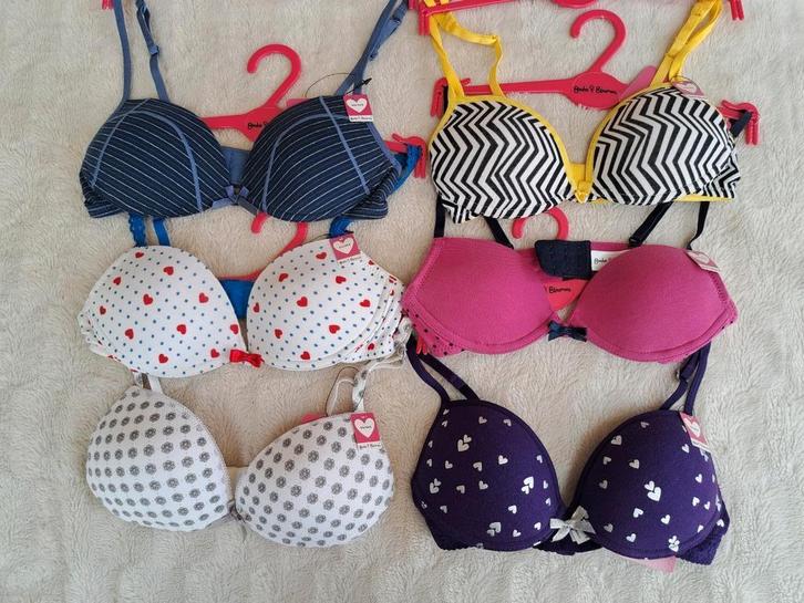 Nieuwe tiener BH's van Boob's en Bloomers 65A, Kleding | Dames, Ondergoed en Lingerie, BH, Ophalen of Verzenden
