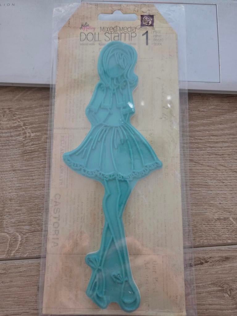 stempels July Nutting dolls, Hobby en Vrije tijd, Stempelen, Nieuw, EZ-mounted stempel, Ophalen of Verzenden