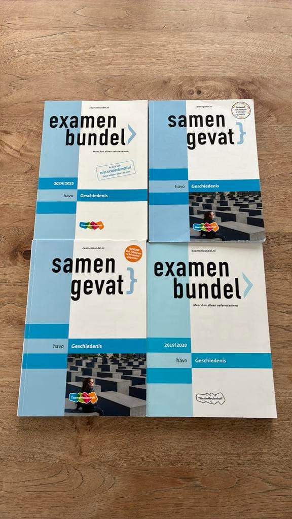'24/'25 Examenbundel + Samengevat Geschiedenis, Boeken, Schoolboeken, Ophalen of Verzenden, Zo goed als nieuw, HAVO, Geschiedenis