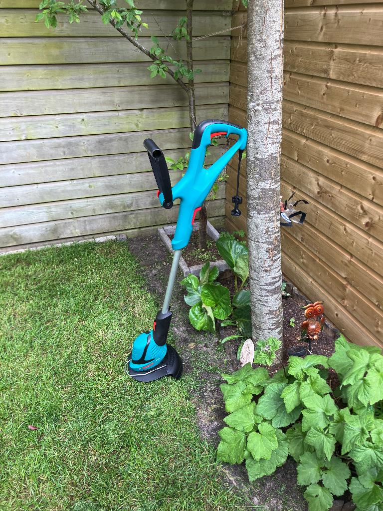 Handgrasmaaier Bosch (1 keer gebruikt), Tuin en Terras, Grasmaaiers, Zo goed als nieuw, Elektrische grasmaaier, Minder dan 30 cm