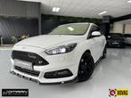 Ford Focus 2.0 ST-2 250PK 2016 RECARO MAXTON (bj 2016), 15 km/l, Gebruikt, Euro 6, 4 cilinders