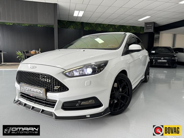 Ford Focus 2.0 ST-2 250PK 2016 RECARO MAXTON (bj 2016), Auto's, Ford, Bedrijf, Te koop, Focus, ABS, Airbags, Airconditioning, Alarm