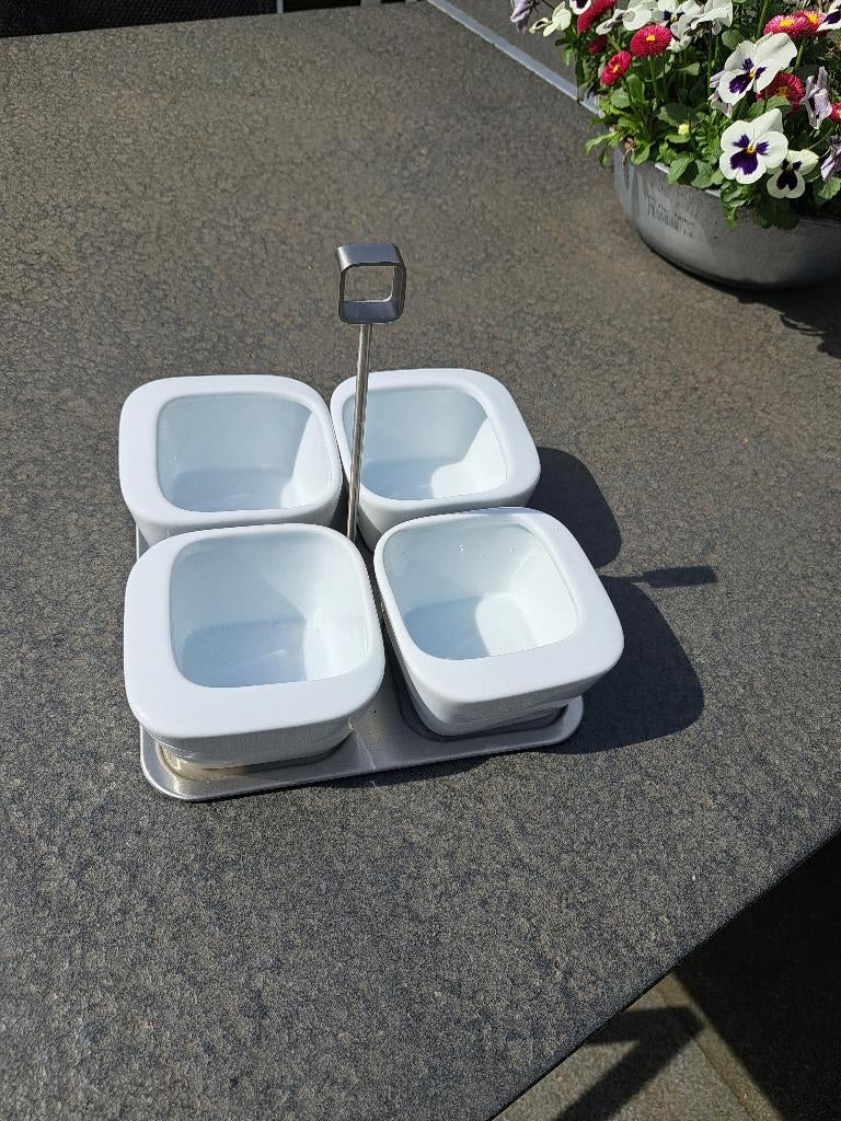 Blomus snackbakjes, Huis en Inrichting, Keuken | Servies, Ophalen of Verzenden, Zo goed als nieuw, Overige stijlen, Schaal of Schalen