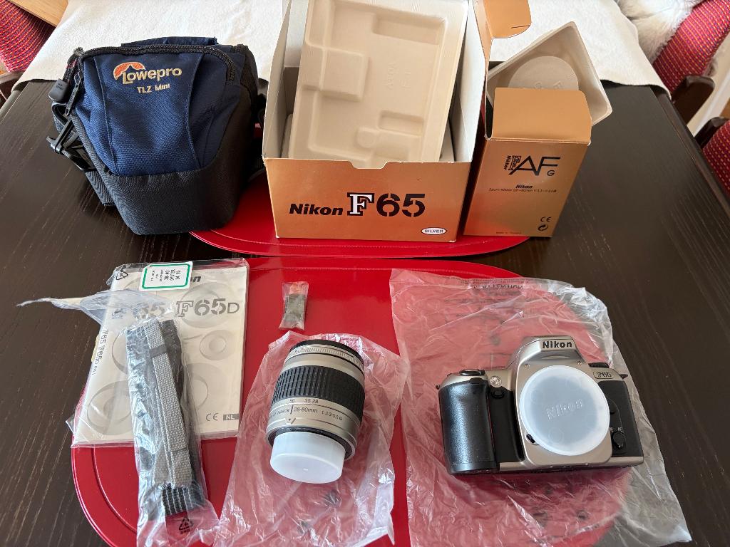 Nikon F65 spiegelreflexcamera, Audio, Tv en Foto, Fotocamera's Analoog, Ophalen, Zo goed als nieuw, Spiegelreflex, Nikon