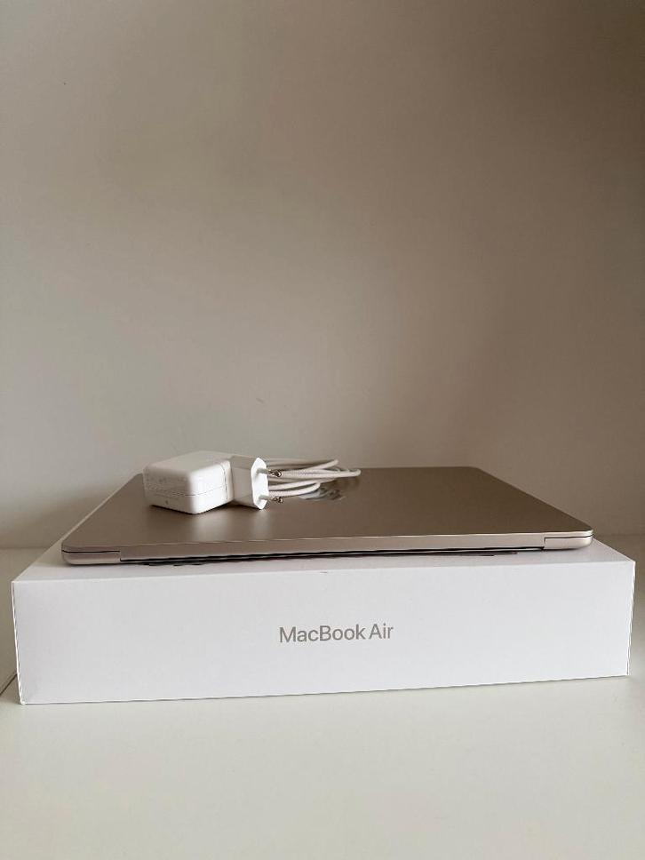 Macbook Air 13inch, Computers en Software, Apple Macbooks, Zo goed als nieuw, MacBook Air, 13 inch, 3 tot 4 Ghz, 256 GB, 16 GB