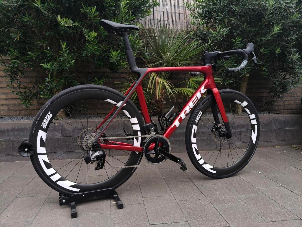 Trek Madone SL6 gen 8, Fietsen en Brommers, Fietsen | Racefietsen, Carbon, Nieuw, Meer dan 20 versnellingen, Ophalen