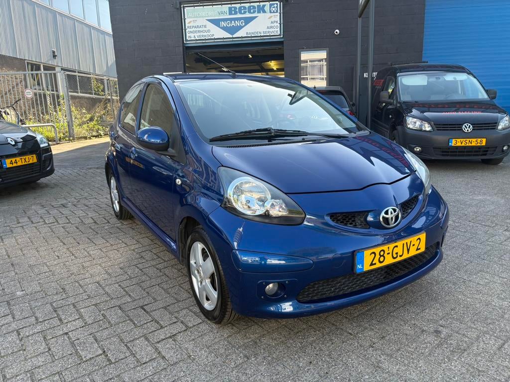 Toyota Aygo 1.0 12V Vvt-i 5DRS 2008 Airco, Voorwielaandrijving, Elektrische ramen, 68 pk, Origineel Nederlands
