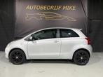 Toyota Yaris 1.3 VVTi Terra, Auto's, Voorwielaandrijving, 4 cilinders, 995 kg, Bedrijf