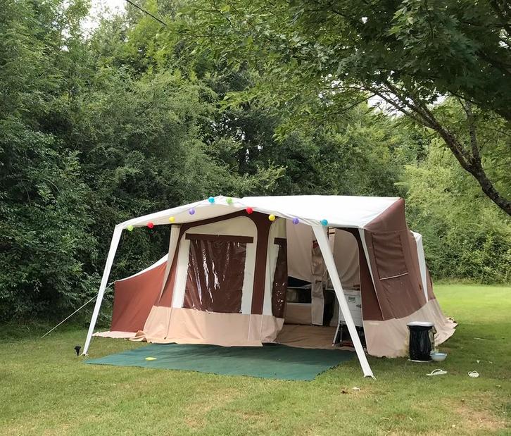 Vouwwagen Trigano Odyssee Safari GL, Caravans en Kamperen, Vouwwagens, Trigano, tot en met 6, Beige, Aanwezig, Ophalen