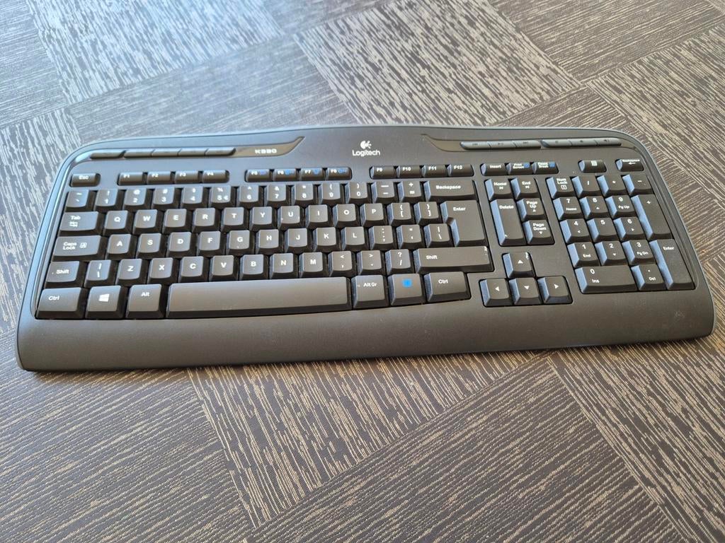 Logitech K800 Draadloos Toetsenbord - Gebruikt, Ophalen of Verzenden, Gebruikt