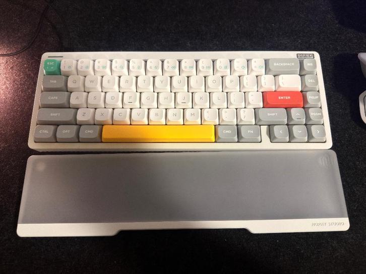 NuPhy Halo65 V2 – Ionic White – Lemon Switches + Polssteun, Computers en Software, Toetsenborden, Zo goed als nieuw, Ophalen of Verzenden