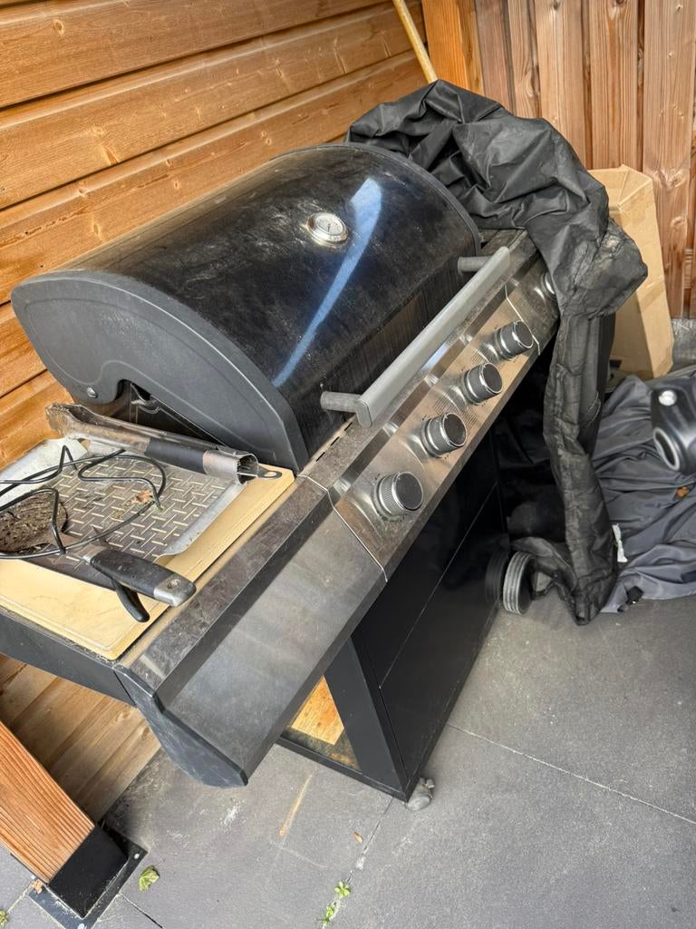 Bbq voor oud ijzer, Ophalen, Gebruikt