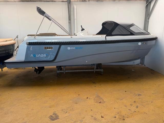 AQUA 24 tender 690 VAARKLAAR 37.500, Watersport en Boten, Accessoires en Onderhoud, Nieuw, Motor en Techniek, Ophalen