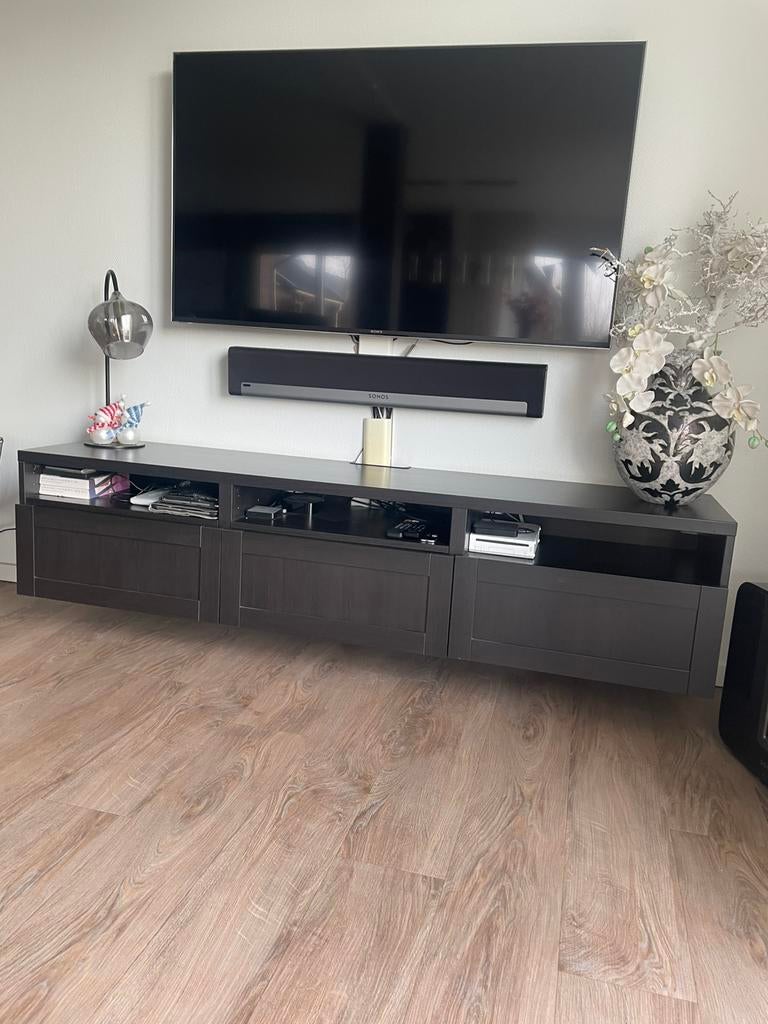 Zwevend TV-meubel - mat zwart IKEA, Huis en Inrichting, Kasten | Televisiemeubels, Ophalen, Gebruikt, 200 cm of meer, Minder dan 100 cm