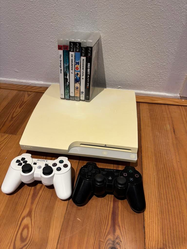 Playstation 3 320gb, Spelcomputers en Games, Met 2 controllers, 320 GB, Ophalen of Verzenden, Slim