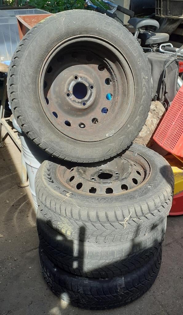 Peugeot Velgen met Vredestein Winterbanden 175/65 R14, Ophalen, Gebruikt, Peugeot