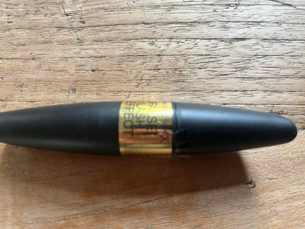 Nieuwe false lash mascara, Ophalen of Verzenden, Nieuw, Zwart, Ogen