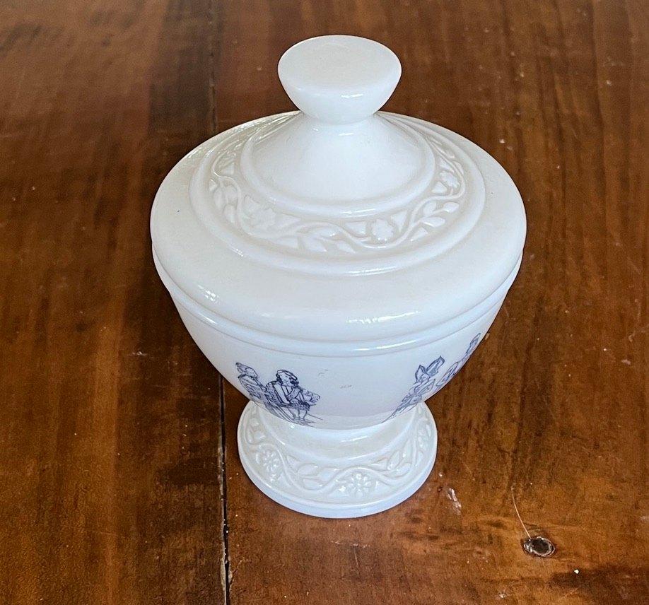 Melkglazen pot met deksel, Ophalen of Verzenden