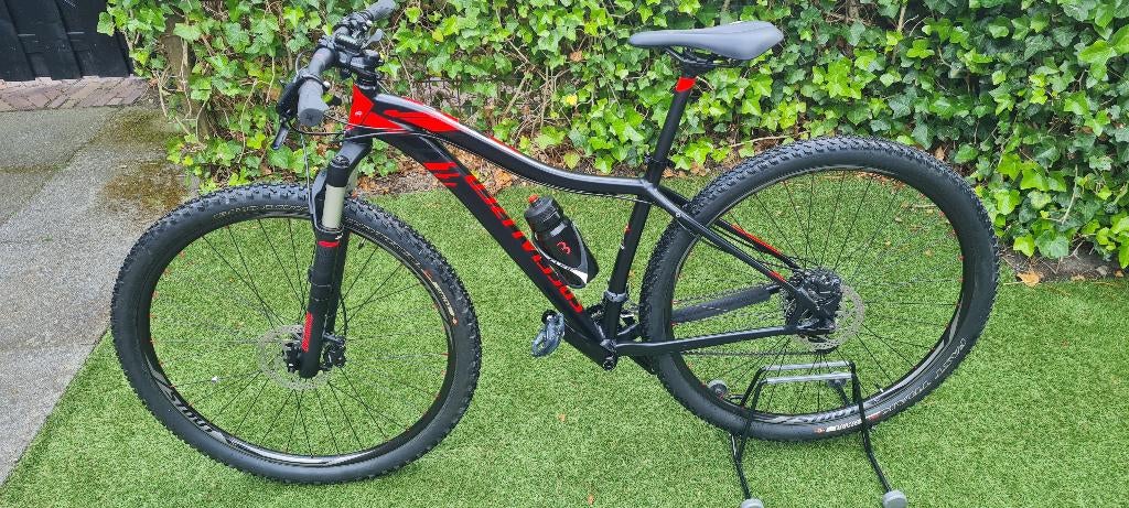 Specialized Jett Expert 29 - maat M, Fietsen en Brommers, Fietsen | Mountainbikes en ATB, Hardtail, Zo goed als nieuw, Dames, Schijfrem