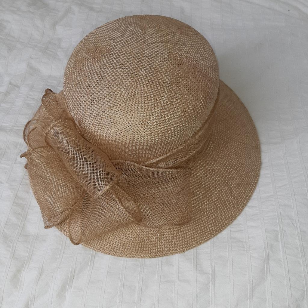 Luxe Seeberger zomerhoed met luchtige strik - naturel, Seeberger, Ophalen of Verzenden, Zo goed als nieuw, Hoed