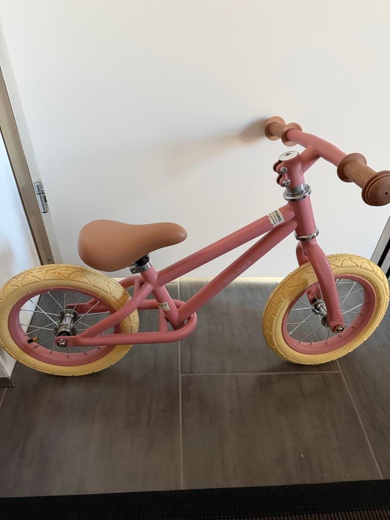 Little Dutch Kinderfiets - Roze Loopfiets, Fietsen en Brommers, Ophalen of Verzenden, Nieuw, Minder dan 16 inch