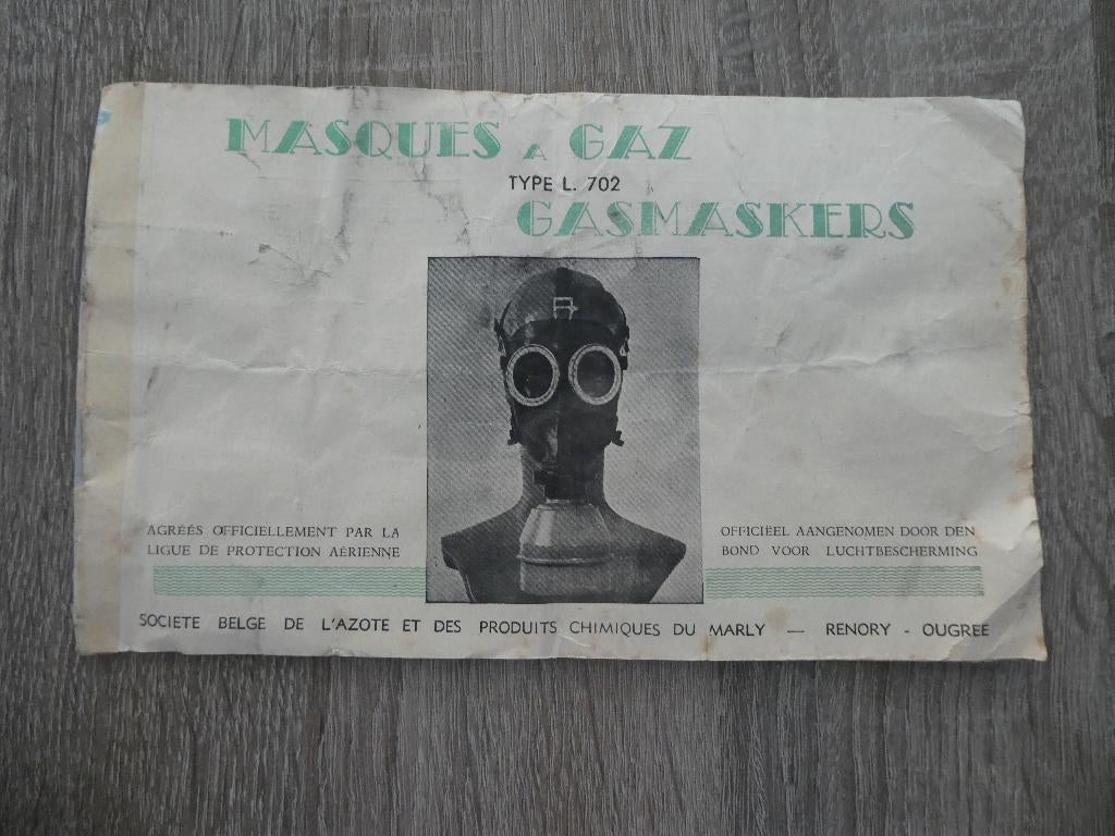 Gasmasker instructieblad., Verzamelen, Militaria | Tweede Wereldoorlog, Ophalen of Verzenden, Landmacht, Overige gebieden, Overige typen