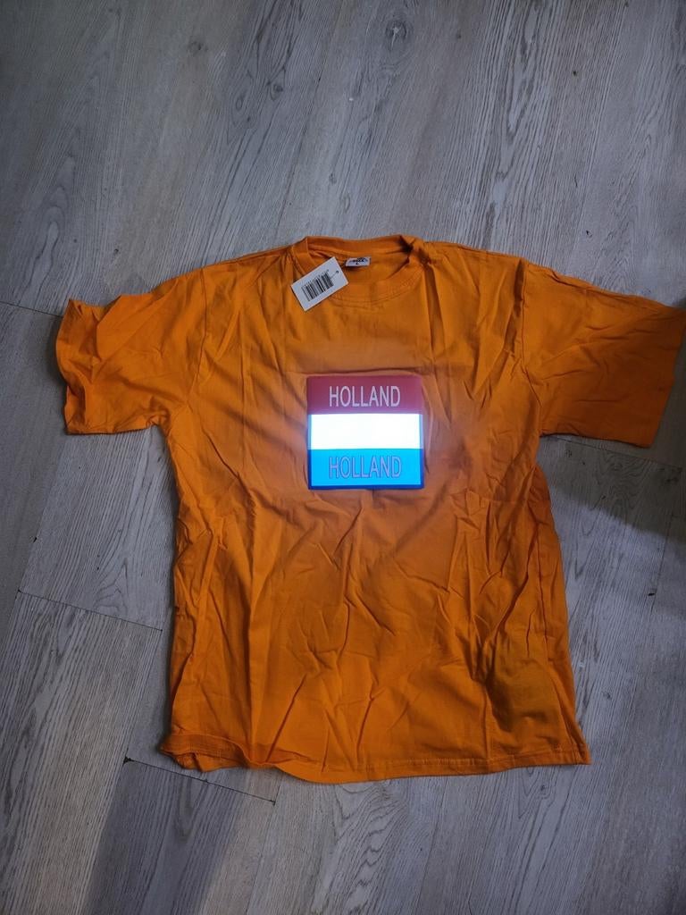 Koningsdag oranje Lichtgevend T-shirt - Holland Design, Ophalen of Verzenden, Nieuw, Maat 52/54 (L), Oranje