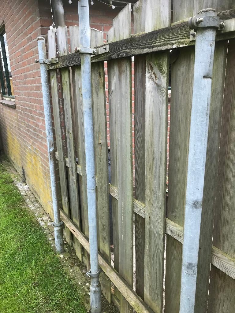 stalen buis met beugels tbv schutting plaatsen, Tuin en Terras, Schuttingen, Ophalen, Gebruikt, Minder dan 3 meter, 2 meter of meer