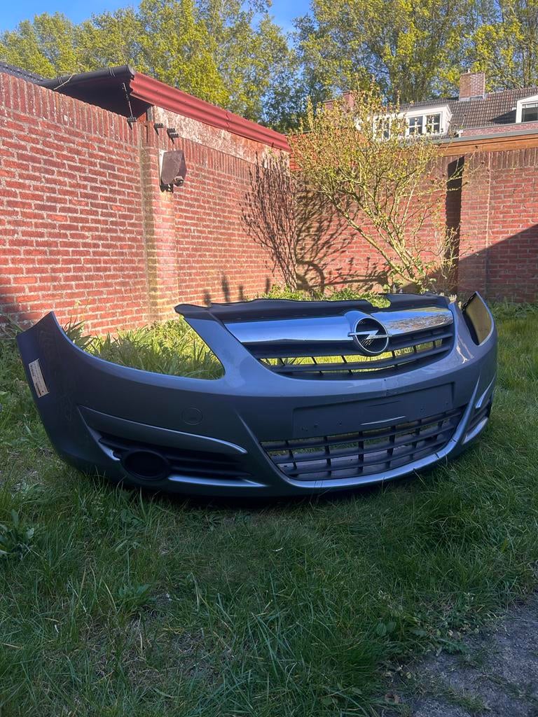Bumper Opel Corsa D Z163, Ophalen, Gebruikt, Voor, Opel