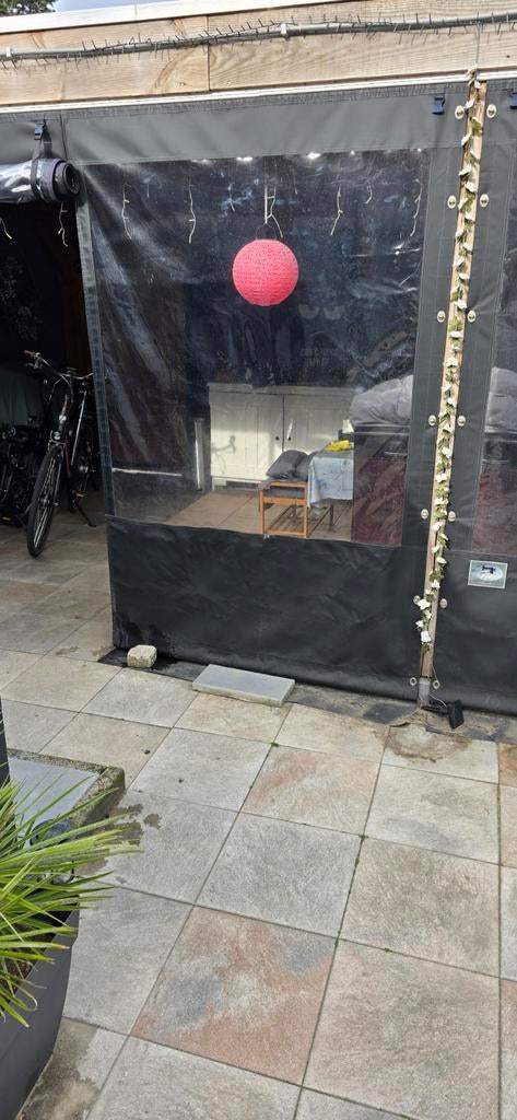 Veranda zeilen, Ophalen, Zo goed als nieuw, Veranda