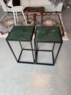 Set van 2 bijzettafels met groen marmeren blad, 45 tot 60 cm, Overige materialen, Minder dan 55 cm, Gebruikt