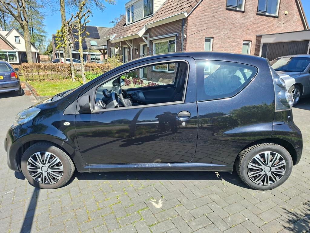 Citroën C1 1.0 3-DRS 2009 Zwart 11300km, Auto's, Citroën, Voorwielaandrijving, 4 stoelen, C1, Handgeschakeld