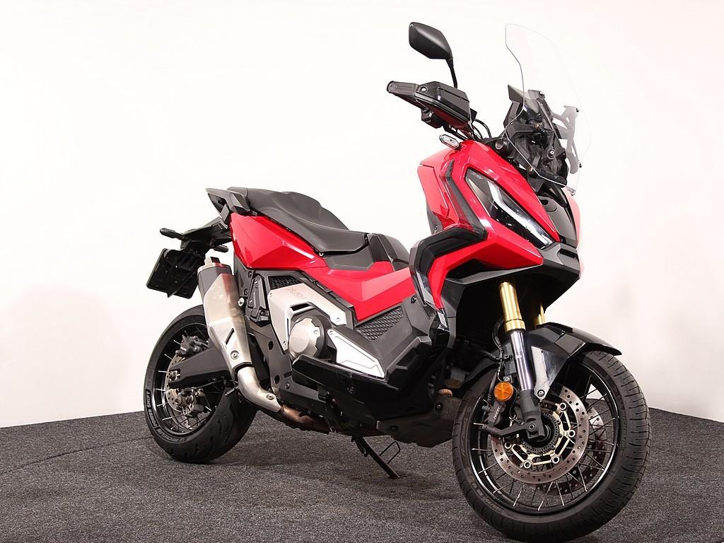 Honda X-ADV 750 - foto 2