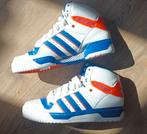 Adidas Rivalry Hi Knicks (44 2/3) ZGAN, Overige kleuren, Sportschoenen, Ophalen of Verzenden, Zo goed als nieuw