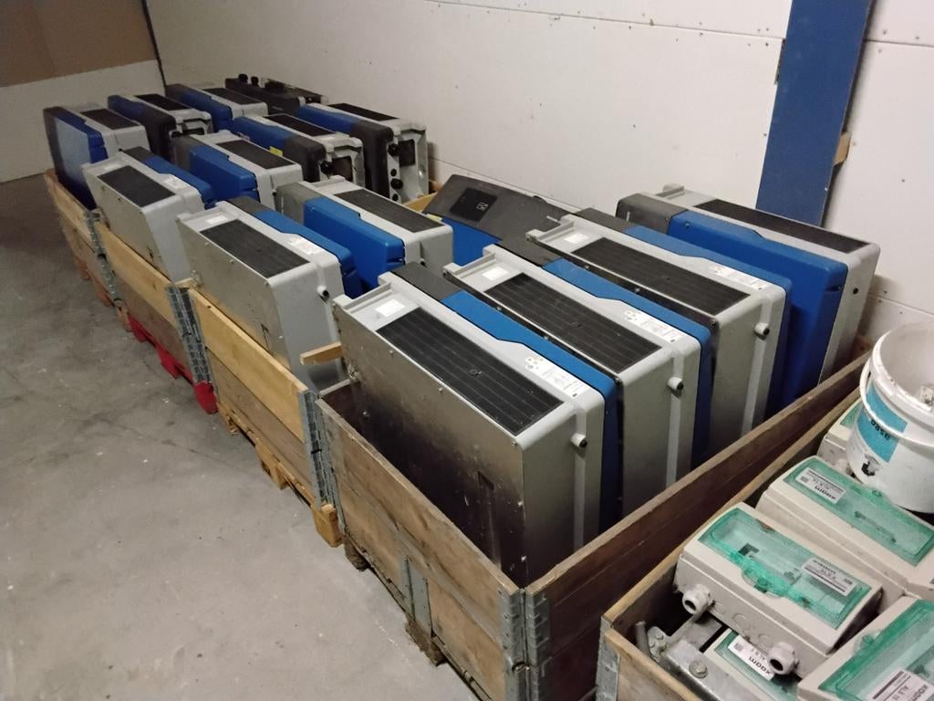 15 SMA Sunny Tripower 25kW omvormers, Doe-het-zelf en Verbouw, Zonnepanelen en Toebehoren, Ophalen, Gebruikt, Overige typen