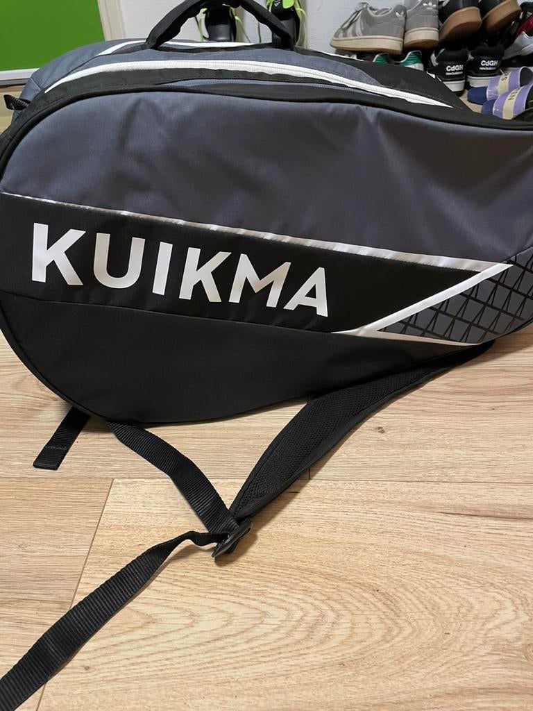 Zeer nette Kuikma padeltas voor 2 rackets, Sport en Fitness, Padel, Zo goed als nieuw, Padeltas, Ophalen of Verzenden