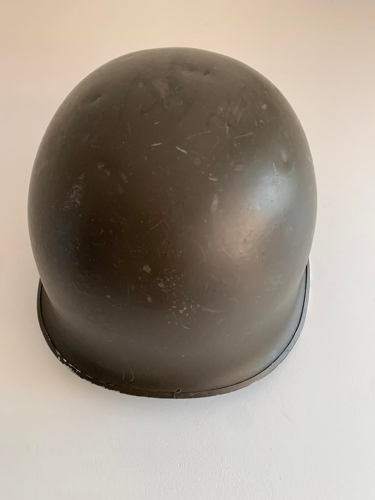 Groene Legerhelm - Vintage Militaire Hoofdbescherming, Ophalen of Verzenden, Landmacht, Overige gebieden, Helm of Baret