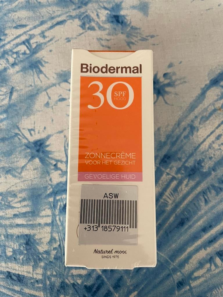 Biodermal zonnecréme voor gezicht 30 SPF, Nieuw, Verzenden