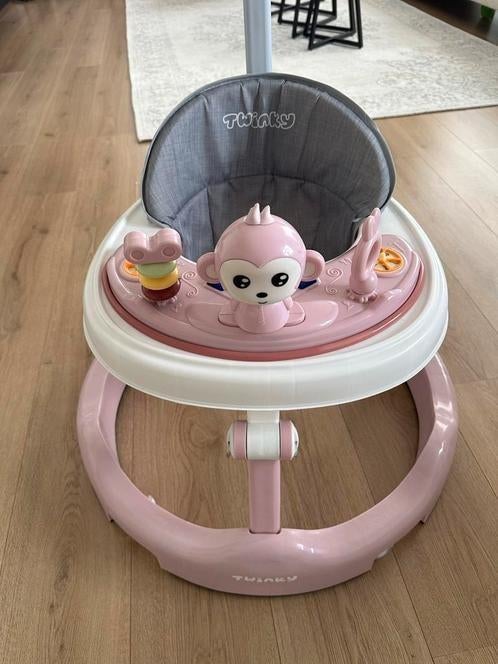 Roze Twinky loopstoel met speelgoed en wieltjes, Kinderen en Baby's, Speelgoed | Babyspeelgoed, Ophalen of Verzenden, Zo goed als nieuw