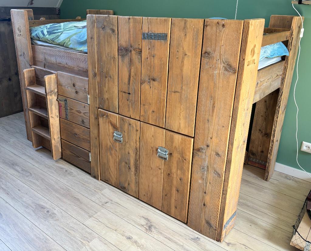Half hoogslaper steigerhout Skwurl, Huis en Inrichting, Slaapkamer | Stapelbedden en Hoogslapers, Ophalen, Hoogslaper, Eenpersoons