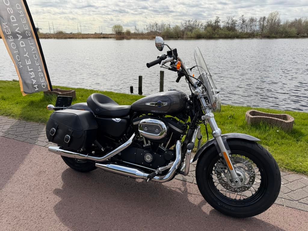 Harley-Davidson Sportster 1200C 2016, 2 cilinders, Motorrijbewijs A, Meer dan 35 kW, Toermotor