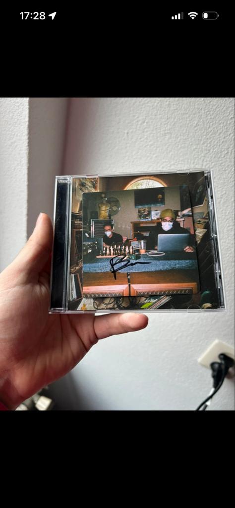 Logic - Vinyl Days CD Gesigneerd!, Ophalen of Verzenden, 2020 tot heden, Zo goed als nieuw