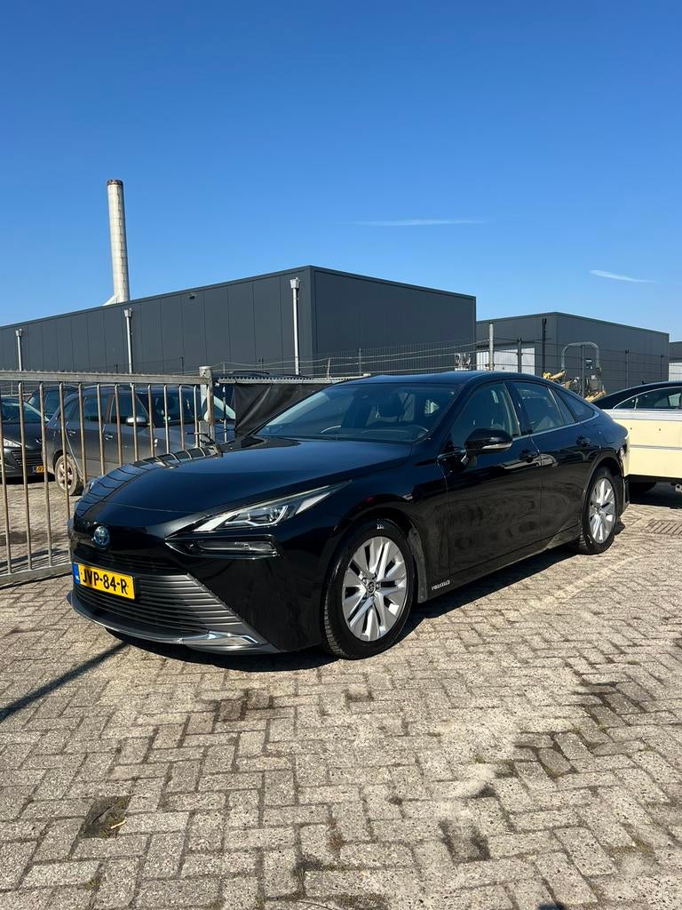 Toyota Mirai FCV 182pk CVT nieuw model inclusief btw, Auto's, Toyota, Achterwielaandrijving, Mirai, Zwart, 1875 kg