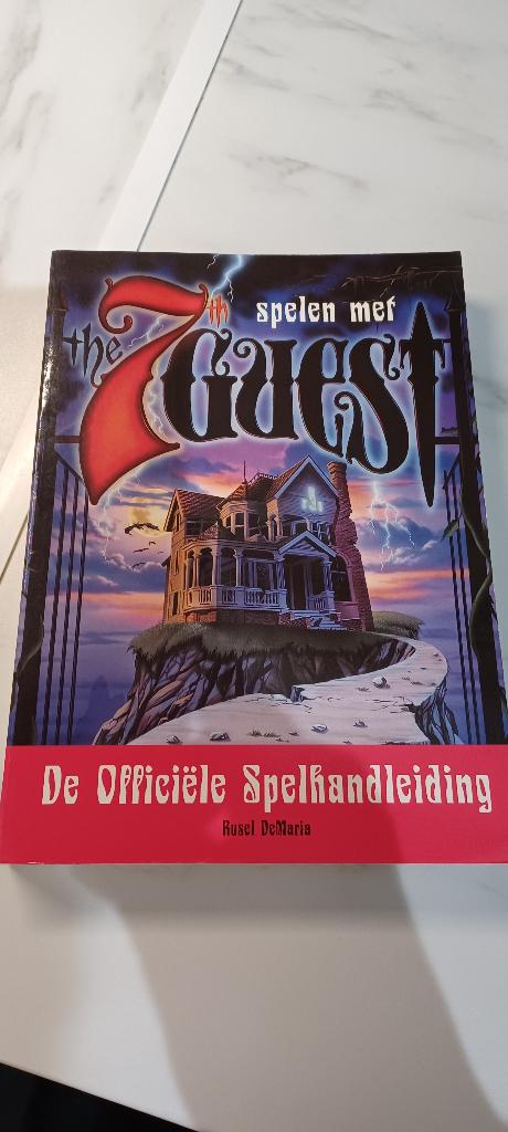 De officiële spelhandleiding Van The 7th Guest Incl CD Rom, Spelcomputers en Games, Games | Pc, Puzzel en Educatief, 1 speler