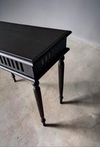 Zwarte sidetable, haltafel met sierlijke poten., Huis en Inrichting, Ophalen, Gebruikt, 50 tot 100 cm, Landelijk, brocante, empire, klassiek, barok, baroque
